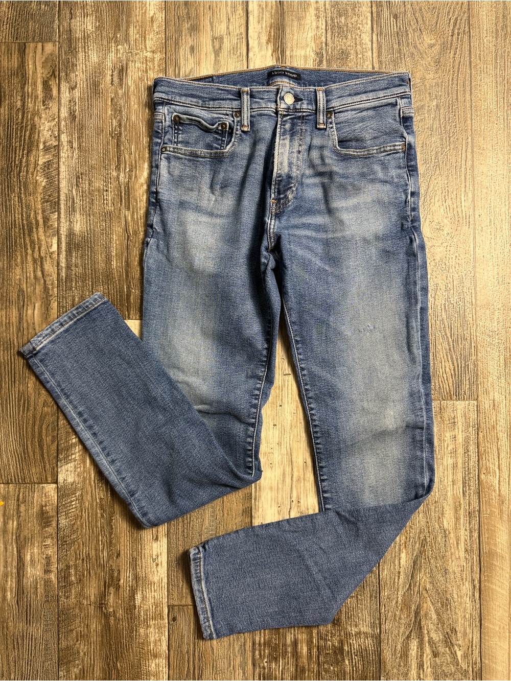 🌟Lucky Brand 🌟Men’s Light Blue Slim Straight Jeans, W30-L32